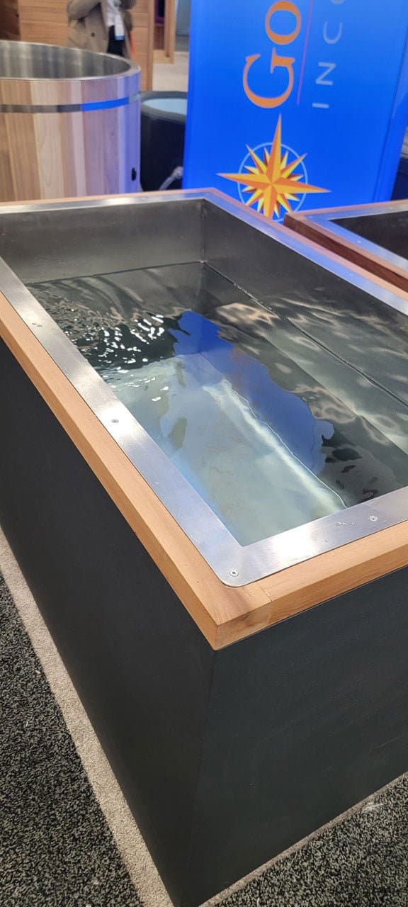 Dynamic Cold Therapy XL Cuboid Cold Plunge Tub - photo 6 of 7